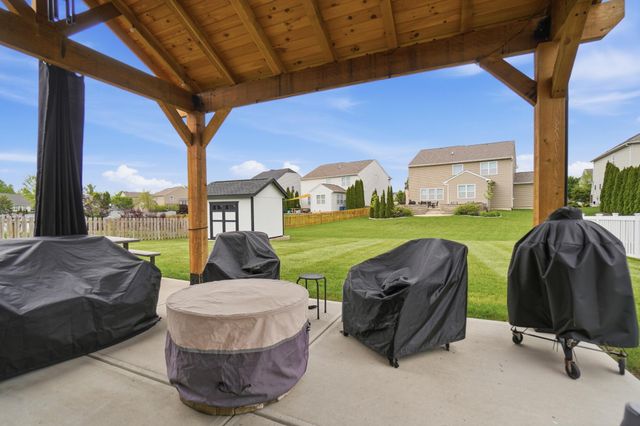 1200 Scarlet Oak Drive 1200 Scarlet Oak Drive, Tipp City, OH 45371