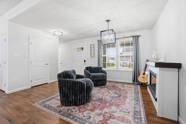 1200 Scarlet Oak Drive 1200 Scarlet Oak Drive, Tipp City, OH 45371