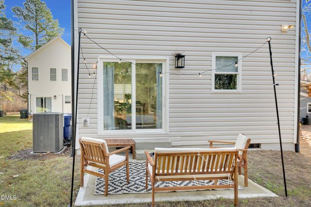 1917 Essex Road A, Durham, NC 27704