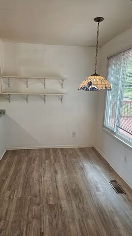 609 Glenridge Close, Nashville, TN 37221