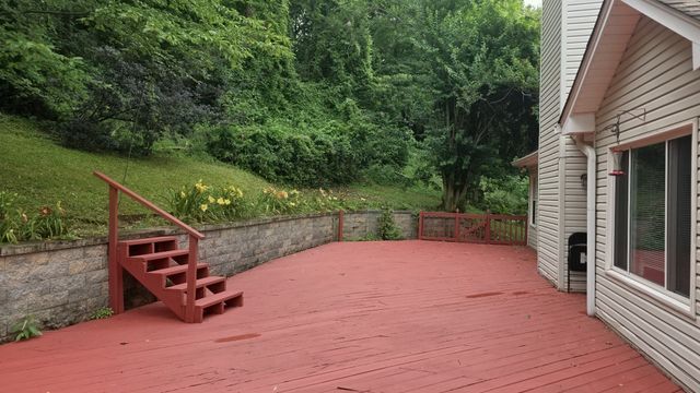 609 Glenridge Close, Nashville, TN 37221