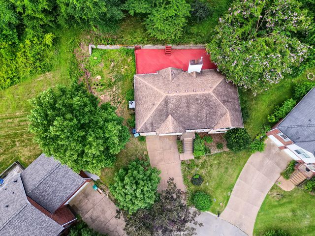 609 Glenridge Close, Nashville, TN 37221