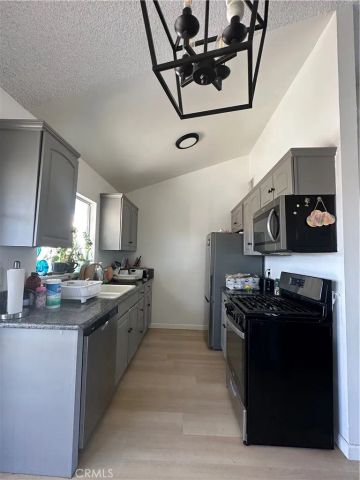 11013 Rome Beauty, California City, CA 93505