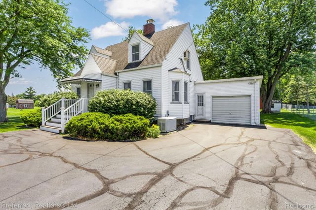 3792 Wheeler Road, Bangor Charter Township, MI 48706