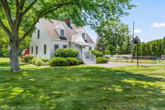 3792 Wheeler Road, Bangor Charter Township, MI 48706