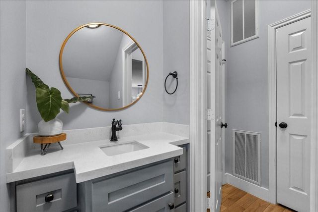 2026 Pembroke Bay Drive, League City, TX 77573