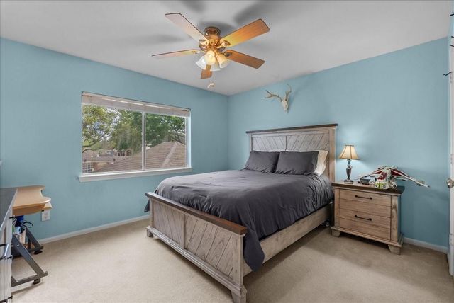 2026 Pembroke Bay Drive, League City, TX 77573