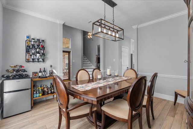 2026 Pembroke Bay Drive, League City, TX 77573