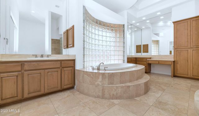 11139 E Cannon Drive, Scottsdale, AZ 85259