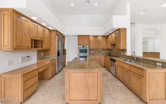 11139 E Cannon Drive, Scottsdale, AZ 85259