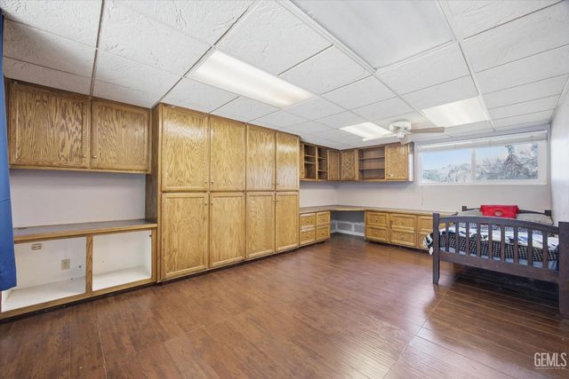 6619 Desmond Court, Bakersfield, CA 93308