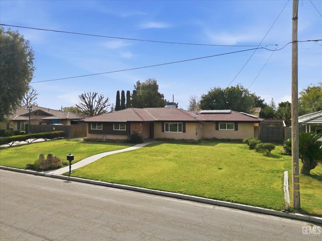 6619 Desmond Court, Bakersfield, CA 93308