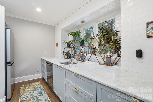 5023 Gorham Drive, Charlotte, NC 28226