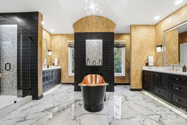 5023 Gorham Drive, Charlotte, NC 28226