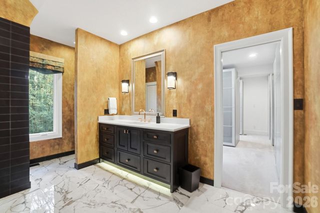 5023 Gorham Drive, Charlotte, NC 28226