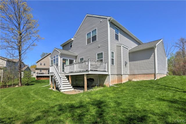 3002 Verona Court, Lysander, NY 13027