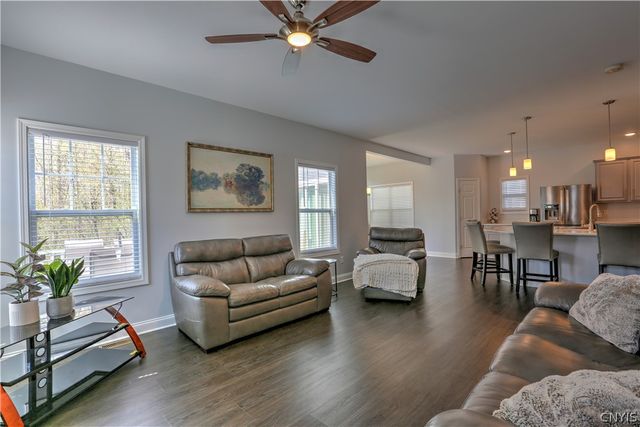 3002 Verona Court, Lysander, NY 13027