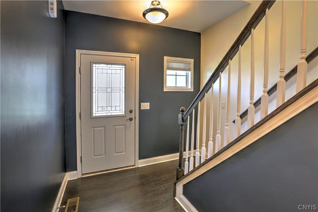 3002 Verona Court, Lysander, NY 13027