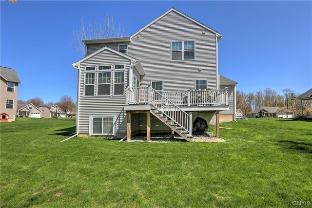 3002 Verona Court, Lysander, NY 13027