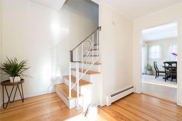 16 Saddle Ridge Drive, Hopewell Junction, NY 12533