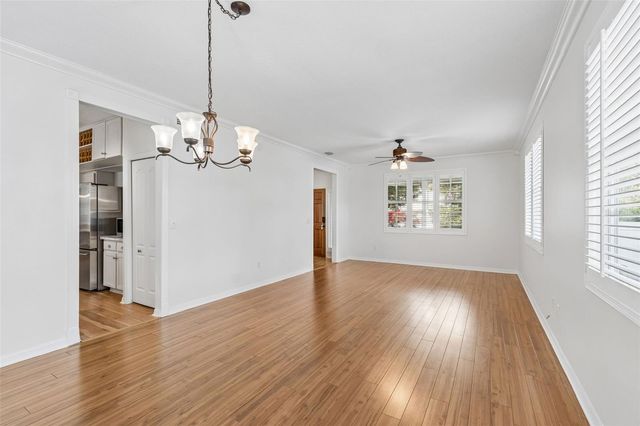 3112 W COACHMAN AVENUE, Tampa, FL 33611