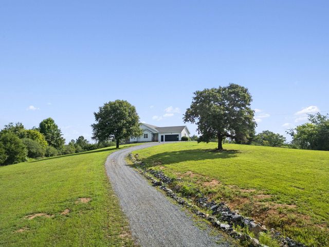 7421 Rabbit Lane, Birchwood, TN 37308