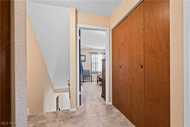 700 Lakeview Drive, Cortland, OH 44410