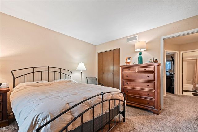 700 Lakeview Drive, Cortland, OH 44410