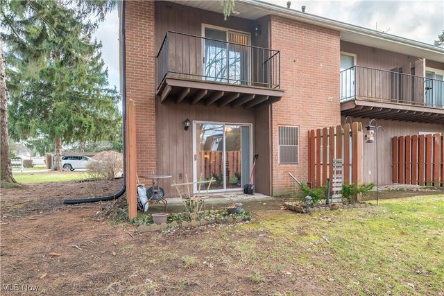 700 Lakeview Drive, Cortland, OH 44410