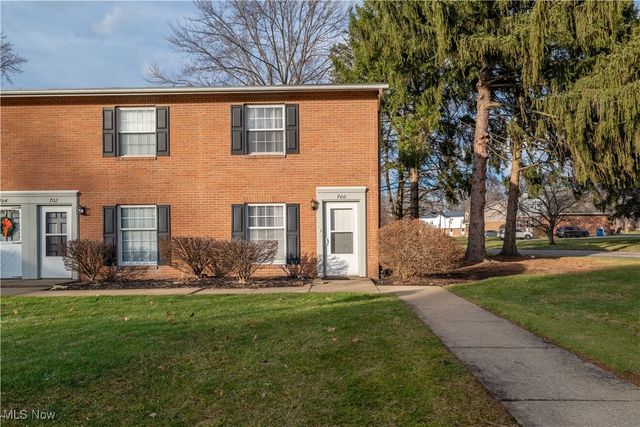 700 Lakeview Drive, Cortland, OH 44410