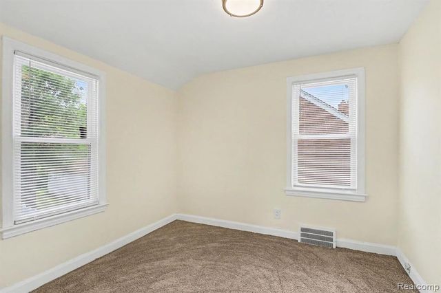 16682 Robson Street, Detroit, MI 48235