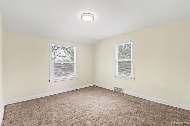 16682 Robson Street, Detroit, MI 48235