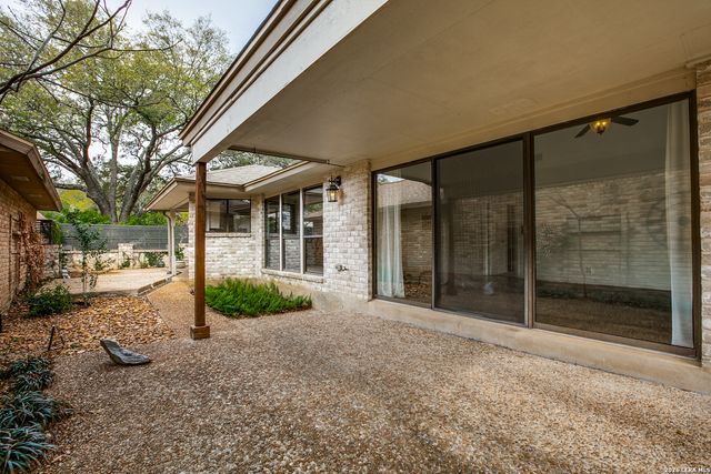 11162 Whisper Spring, San Antonio, TX 78230