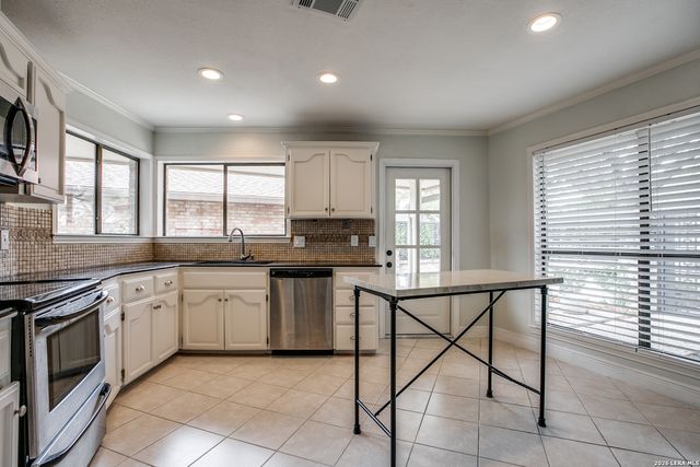 11162 Whisper Spring, San Antonio, TX 78230