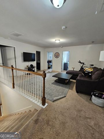 5747 Radford Loop, Fairburn, GA 30213