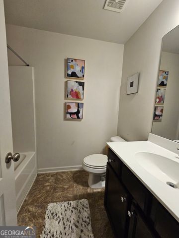 5747 Radford Loop, Fairburn, GA 30213
