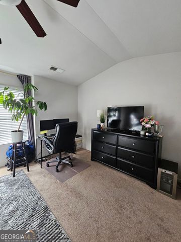 5747 Radford Loop, Fairburn, GA 30213