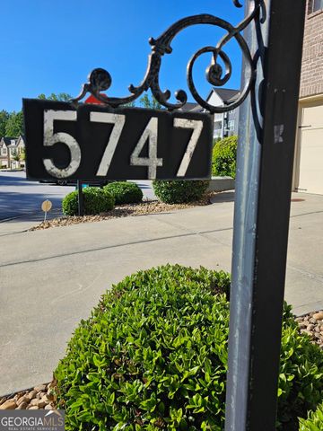 5747 Radford Loop, Fairburn, GA 30213