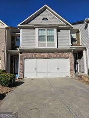 5747 Radford Loop, Fairburn, GA 30213