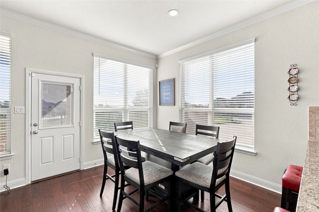 8121 Loretta Day Drive, Arlington, TX 76002