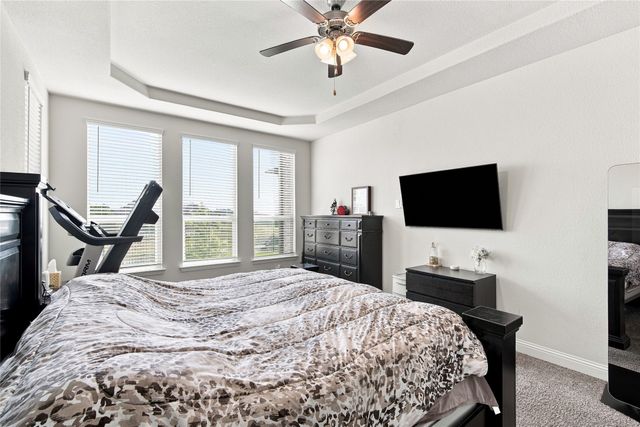 8121 Loretta Day Drive, Arlington, TX 76002