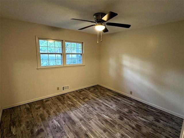 195 Dogwood SE Drive, Calhoun, GA 30701