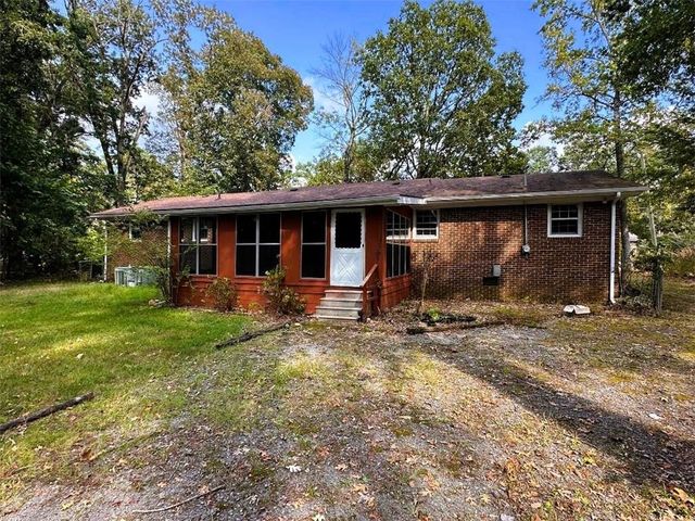 195 Dogwood SE Drive, Calhoun, GA 30701
