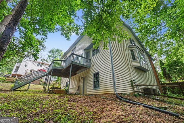 810 Deep Lake Drive NW, Kennesaw, GA 30144