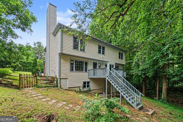 810 Deep Lake Drive NW, Kennesaw, GA 30144