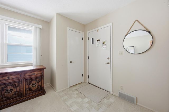 1208 18th Street S, Moorhead, MN 56560