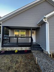 918 Shallowford Rd. Road, Chattanooga, TN 37411