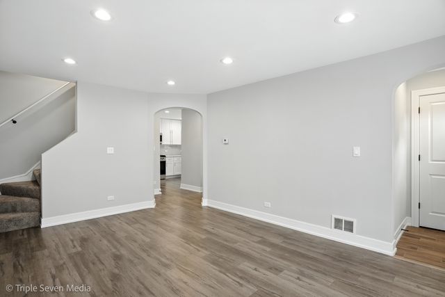 8126 S Wentworth Avenue, Chicago, IL 60620