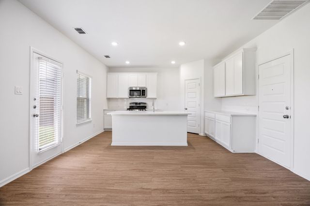 8721 Antelope Flat Lane, Fort Worth, TX 76131