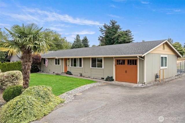 10717 SE 211th Street, Kent, WA 98031